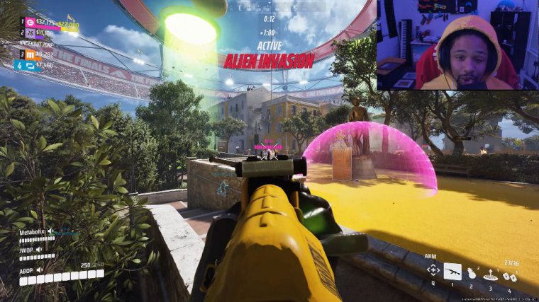 Medium class clips. lay low!